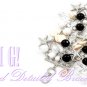 This fabulous fashion bracelet delivers a breezy feel with acrylics nautical charms.