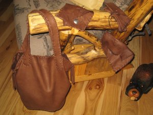 CUSTOM LEATHER TOTE PURSE WITH MATCHING ACCESSORIES
