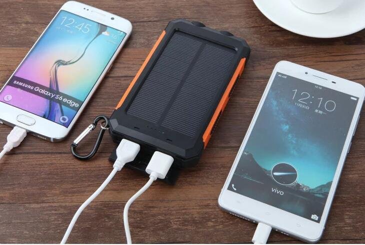2020 Solar Power Bank 2.1A output with Dual USB ports and Flash Light ...