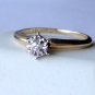 14K solid gold Starfire diamond ring 2.5mm size 5.5 used