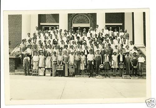 RPPC SCHOOL STUDENTS OUTSIDE SCHOOL SHOP CLASS ITEMS