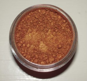 mac mega rich pigment