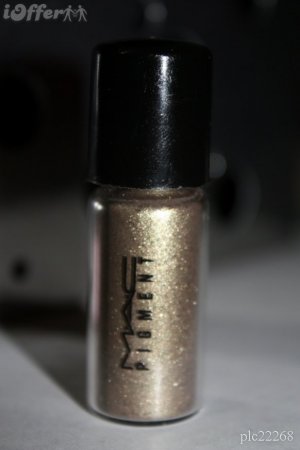 mac copperized pigment vial