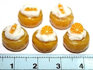 Set of 5pcs Mini Cake  Doll house Miniature NBR13