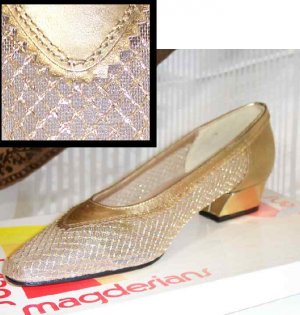 Gold Lame wNet Ballet Pumps by Magdesians - Retail $89 - YOUR PRICE $9.99 - sz 7 AA
