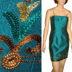 sz 4 GEOMETRIE Embroidered Sequined Cocktail Dress in Aqua
