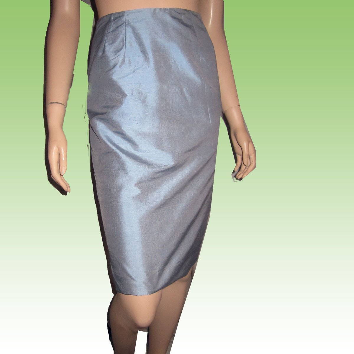 CATHY SCOGGIN Thai Silk Skirt in Baby Blue - sz 6 - $19.99 - MSRP $145