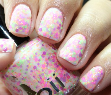 gabrelle - Boii Nail polish