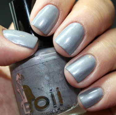 soft metal - Boii Nail polish