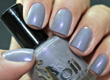 soft smokey vixen - Boii Nail polish
