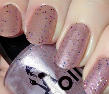 Boii Nail polish i will be ready in a minute.