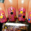 Boii Nail polish pink daises