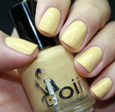 soft yellow - Boii Nail polish
