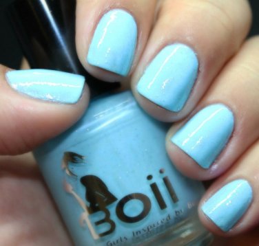never be afraid of love - Boii Nail polish