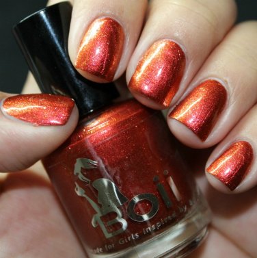 it rains love - Boii Nail polish