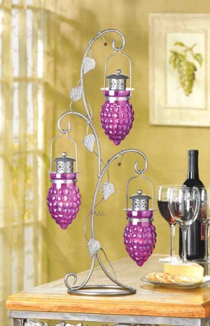 GRAPEVINE CANDLEHOLDER  W37872