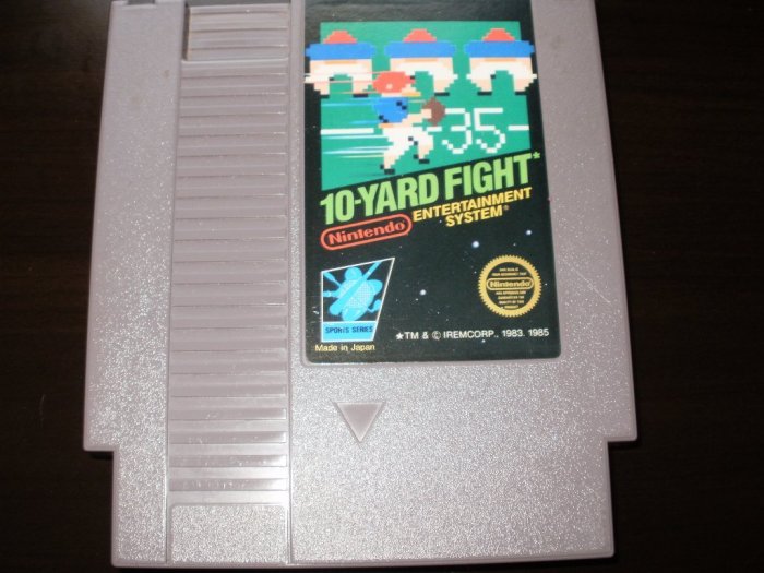 10 Yard Fight - Nintendo NES