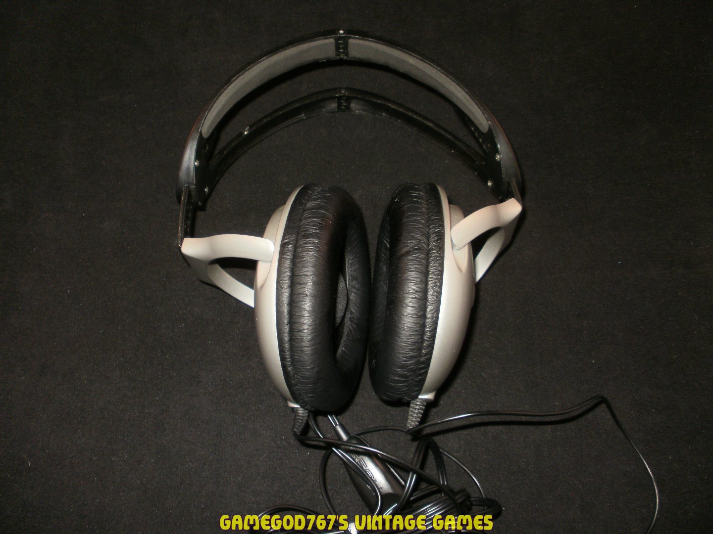 Koss UR19 Studio Headphones With Volume Control