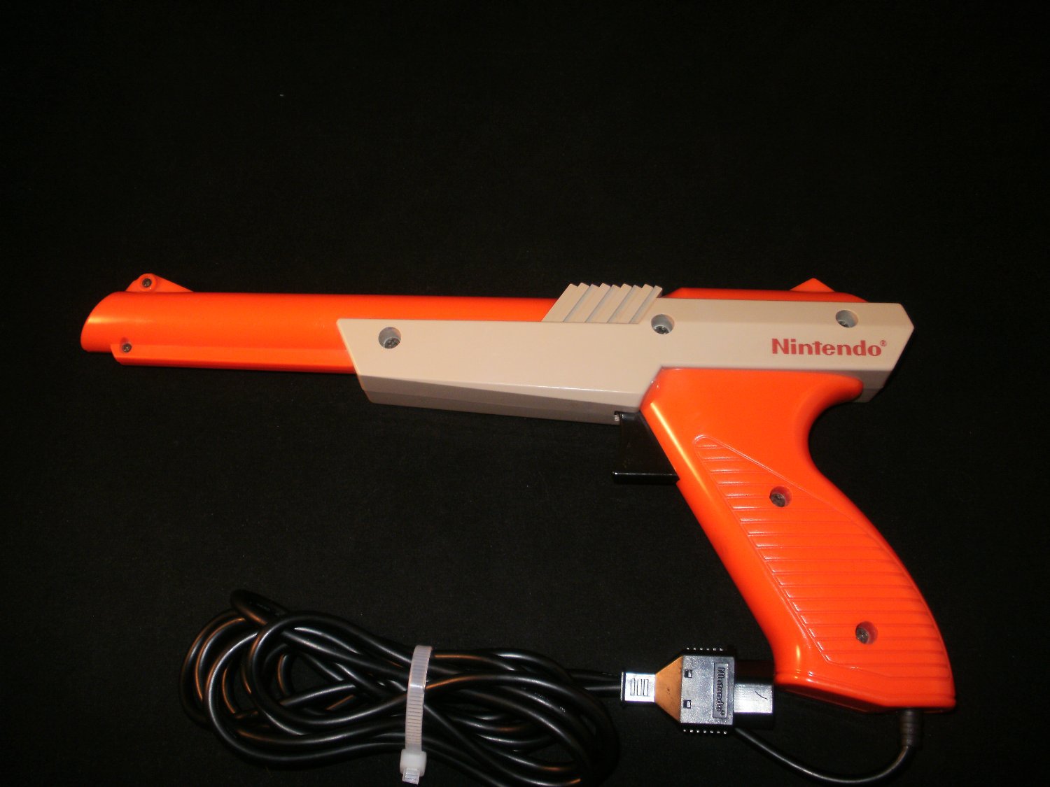 Nintendo Zapper Light Gun - Nintendo NES - Orange