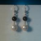 Garnet/Pearl Dangle Earring