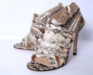 0705100002 lady leather high heel