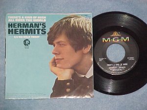 NM/VG++ 45 w/PS-HERMAN'S HERMITS-THERE'S A KIND OF HUSH