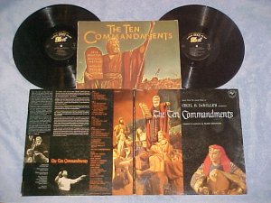 THE TEN COMMANDMENTS--VG+ 1956 Sdk Dbl LP ~w/BOOKLET~