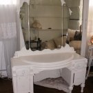 Gorgeous Shabby Chic Vintage Ladies Vanity