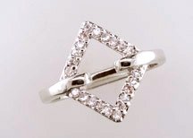 Lds Cubic Zirconia Fashion Ring #682