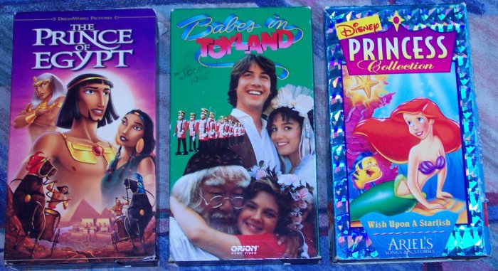 3 KIDS VHS MOVIES