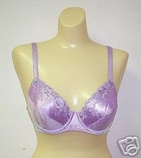 BRAS VF UNDERWIRE SOFT CUP BRA  SZ 36-B NEW