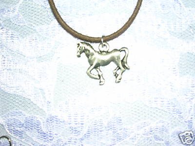 FULL BODY BRUSHED PEWTER TENNESSEE WALKER HORSE PONY BROWN 18" NECKLACE