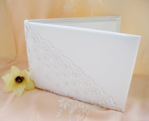 Guest Book 13