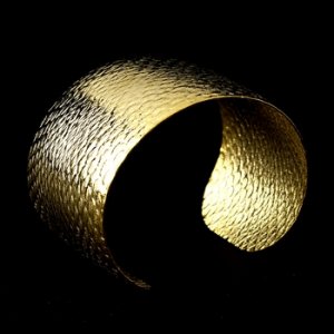Gold Cuff Bracelet 7249