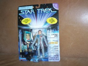 Playmates Star Trek Captain Kirk Environmental Suit NIB