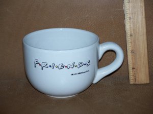 Rare Warner Bros 1996 Friends / Kit Kat Coffee Mug