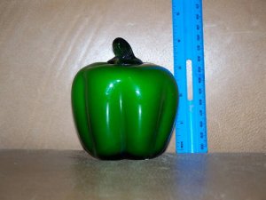 Hand Blown Art Glass Green Bell Pepper Vegetable
