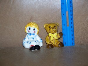 Raggedy Ann & Teddy Weiss Avon Salt & Pepper Handpaint