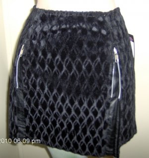 Black leopard fuzzy mini skirt - Medium