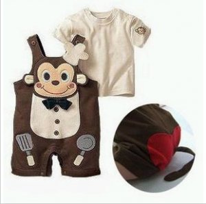 Kids T-shirt + Bib Pants