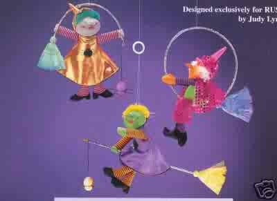 Russ Berrie Halloween Fluttering Fiends Large Witch Decoration - PURPLE DRESS