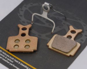 NZKW SINTERED DISC BRAKE PADS FITS FORMULA MEGA THE ONE R1 RO RX ONE PAIR LONG LIFE