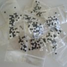 500+ 4mm tiny buttons mixed black/white