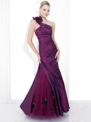 Skillfully Wraped New Style Single Shoulder Wedding Dress DS0009