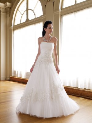 MC0028 Asymmetrically Wraped Strapless A-line Wedding Dress