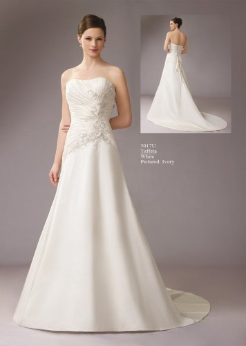 Asymmetrically Wraped Strapless A-line Wedding Dress AM0001