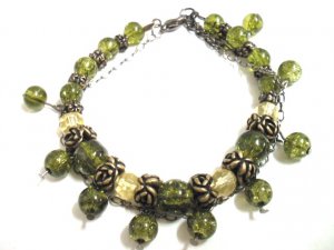 BA125 CRYSTAL GREEN DANGLING BRACELET(FREE SHIPPING)
