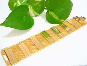 free ship 7.5 in. GOLDEN PLATED BRACELET B1008