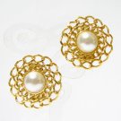 EA639 GORGEOUS PEARL GOLDEN CLIP ON EARRINGS 1 in.