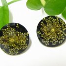 E714P BEAUTIFUL FLORAL BLACK PIERCED EARRINGS 1 in.